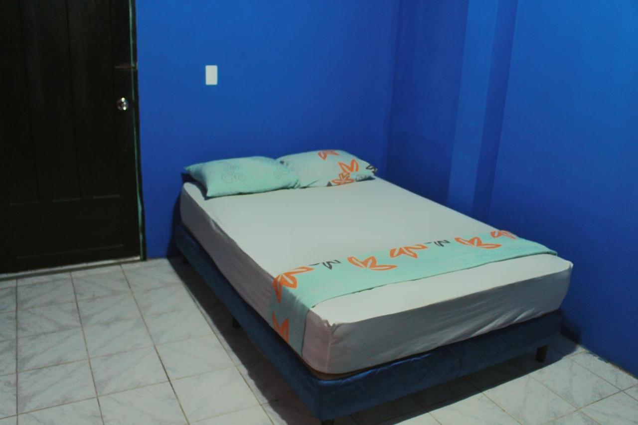 Twin Fin Plaza Hostel Bocas Town Ngoại thất bức ảnh